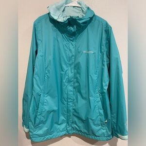 Columbia women’s Aqua Omni-Tech Packable Rain Jacket. Size 1X